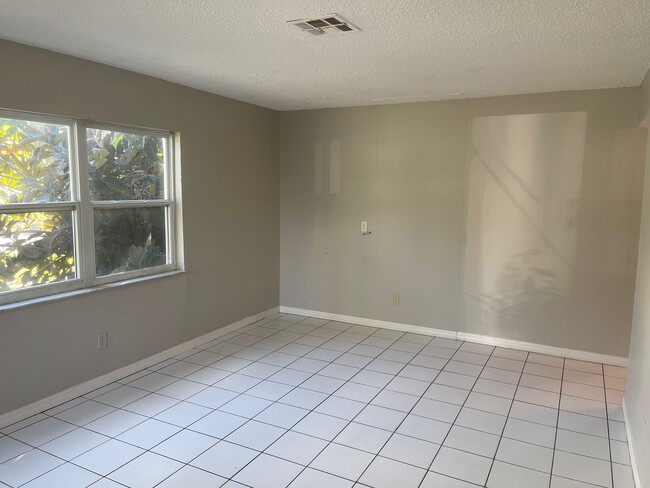 Photo - 5281 Bamboo Pl