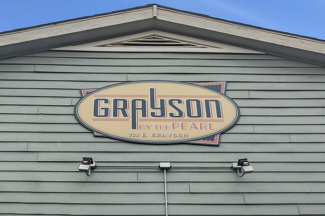 Photo - Grayson By The Pearl