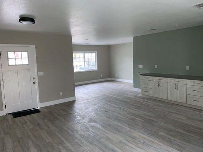 Photo - Beautiful Home / Concord CA Unit 2020 Belmont Rd