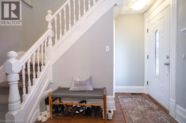Photo - 193 Chatham St