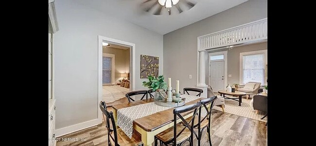 Photo - 334 E 9th St