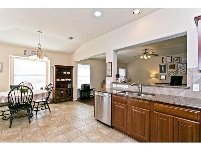 Photo - 1808 Sand Creek Rd