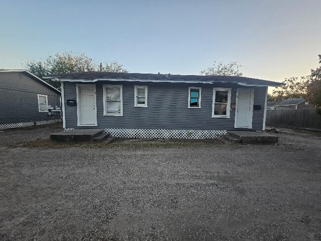 Photo - 821 S Alameda St Unit 4