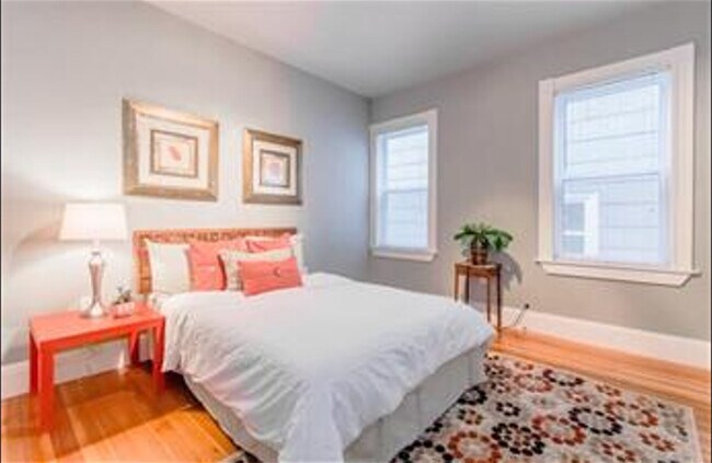 Photo - 12 Taft St Unit #3