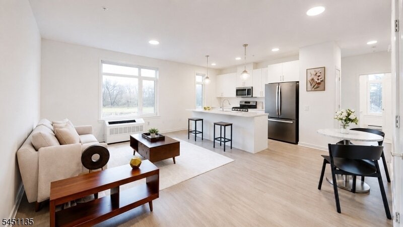 Photo - 1181 Morris Ave Unit 210