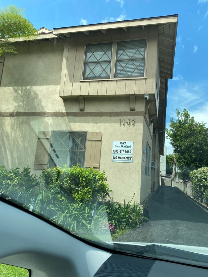 Photo - 1147 San Rafael Ave Unit F