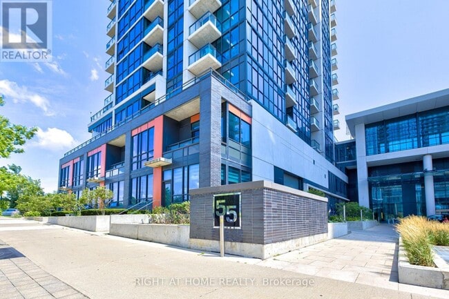 Photo - 55 Eglinton Ave