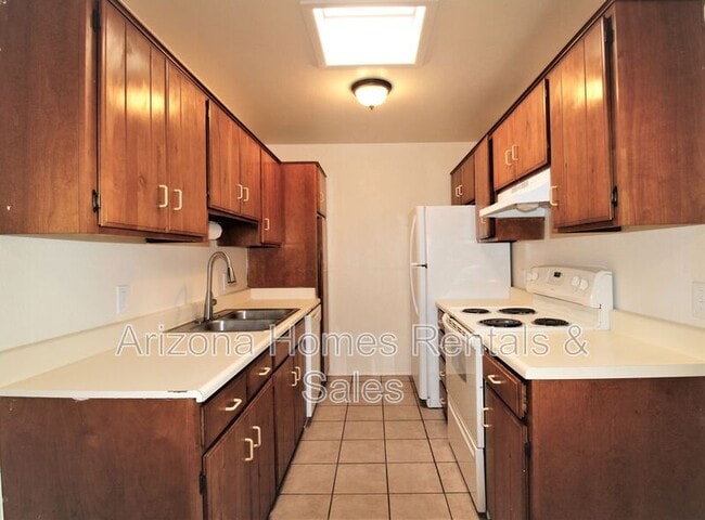 Photo - 6625 E Golf Links Rd Unidad #16
