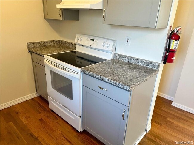 Photo - 174 Myrtle Ave Unit D