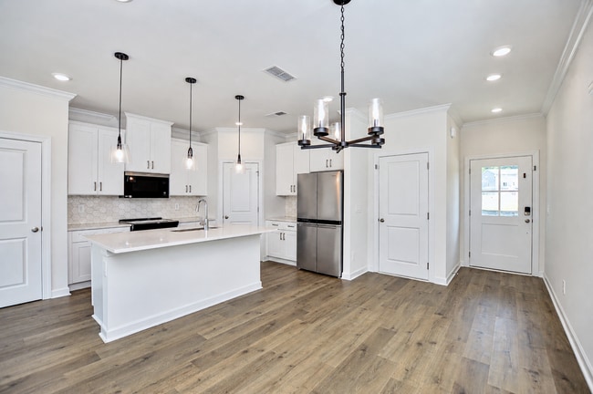 266 Tiger Lily Dr