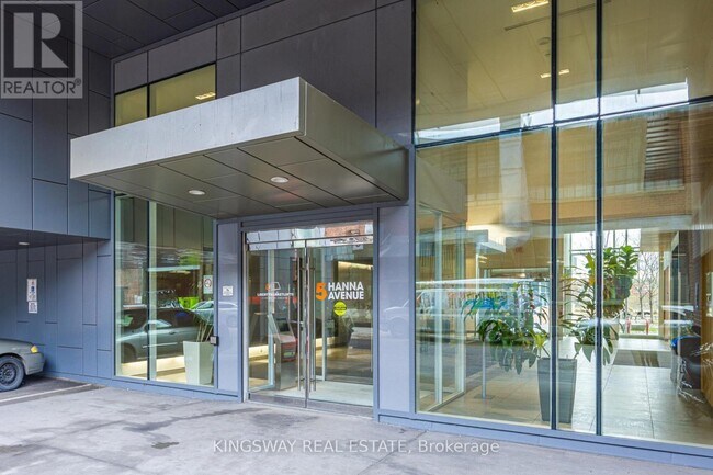 Photo - 5 Hanna Ave Unité 332