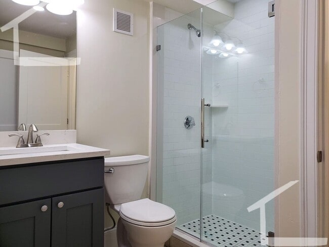Photo - No Fee!  Brand New Construction in Coolidge Corner!  Luxury Appliances!  Laundry In Unit!