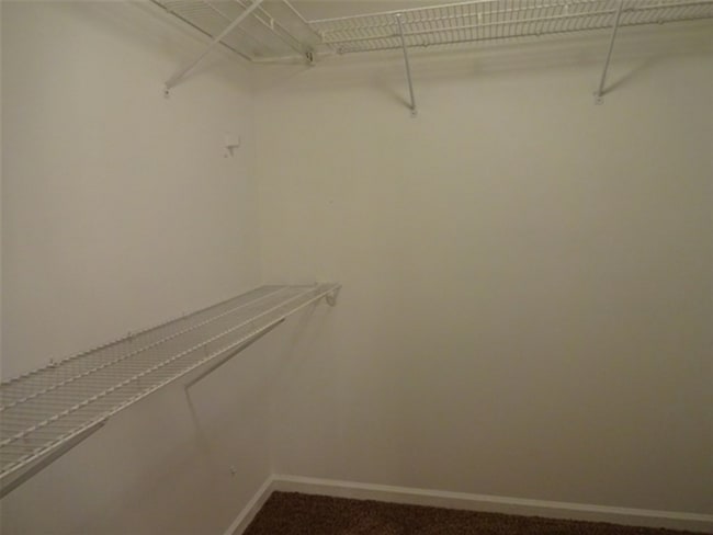 Photo - 285 Thornbush Ln