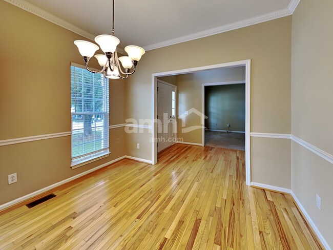 Photo - 8413 Astwell Ct