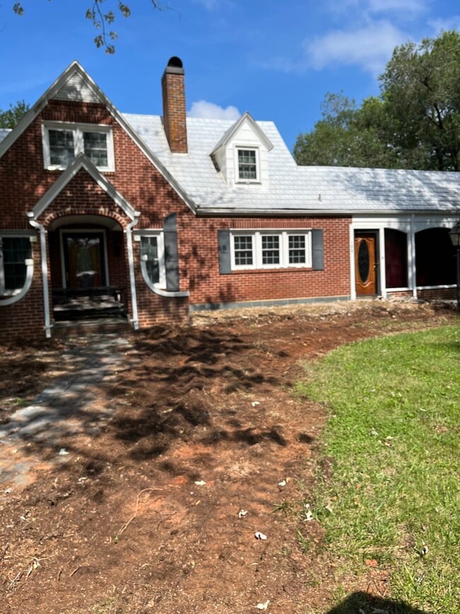 Building Photo - 182 Bumgarner Ln Rental
