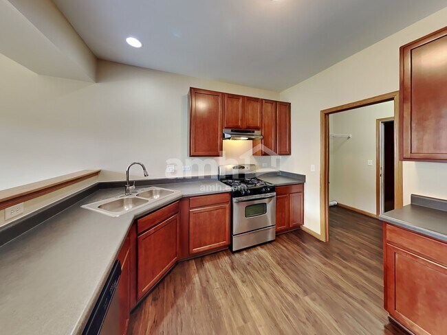 Photo - 1308 Dauphin Dr