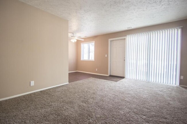 Photo - 11806 Arbor St Unidad #06