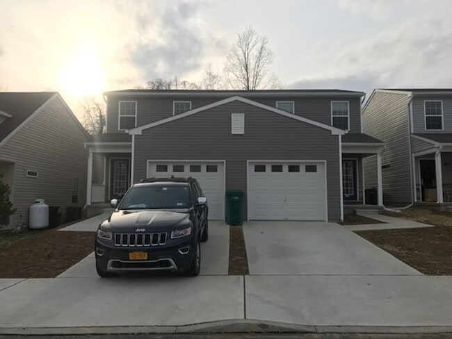 Welcome to Bethlehem's Central Park West - Welcome to Bethlehem's Central Park West Casa