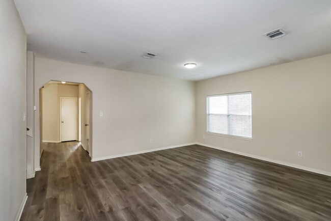 Photo - 2723 Durham Chase Ln