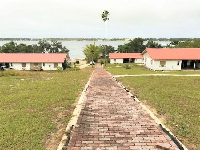 Building Photo - Ready for immediate move in ! 1/1 in Babso... Unit 43 Rental
