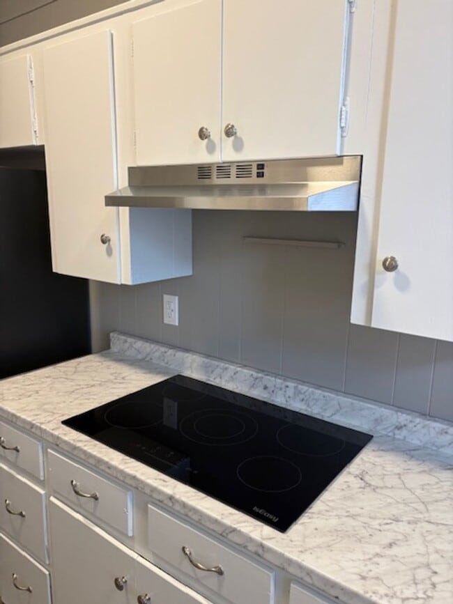 Photo - 428 Sierra Madre Dr Unit A