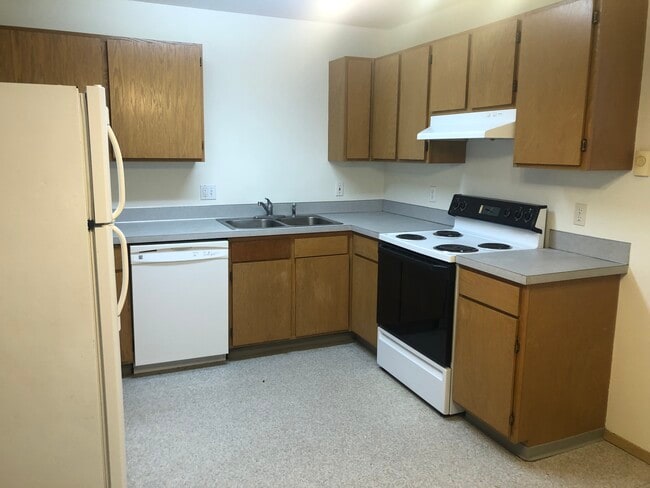 Photo - 270 NW Clay Ct Unit A