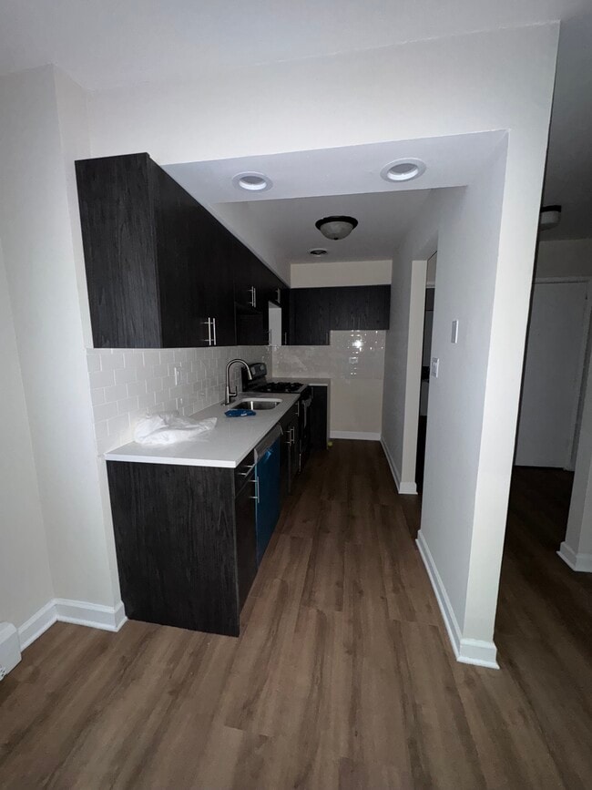 Photo - 5919 N Kenmore Ave Unit 325