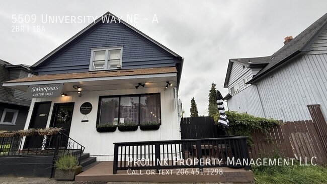 Building Photo - 5509 University Wy NE Unit A