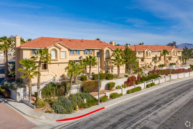 The Villas at South Pointe Apartments For Rent in Laughlin