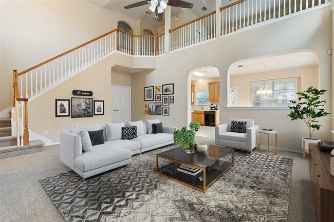 Photo - 10905 Pratt Ln
