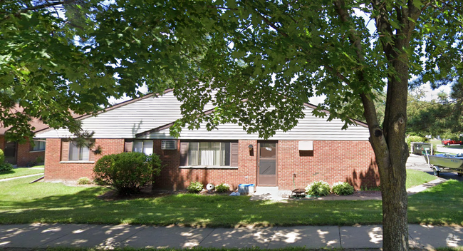 Building Photo - 3306 Brian St Unit 3308 Rental