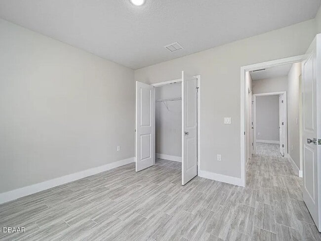Photo - 60 Ballenger Ln