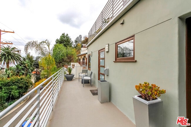 Photo - 1929 N Curson Ave