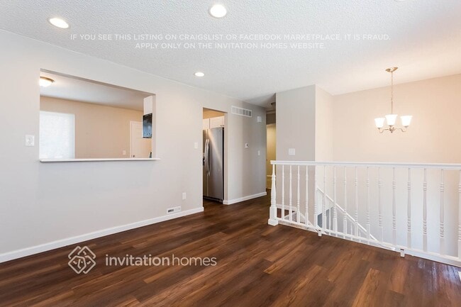 Photo - 9073 Dudley St