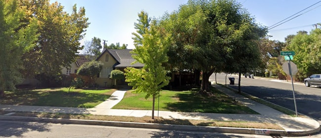 Photo - 1625 W Burrel Ave