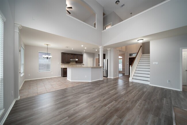 Photo - 3627 Midland Dr