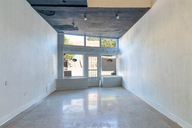 Photo - 2505 S Presa St