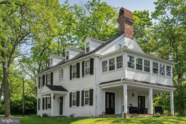 Photo - 1404 E Butler Pike