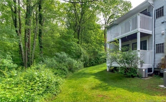 Photo - 53 Brookwood Dr Unit B
