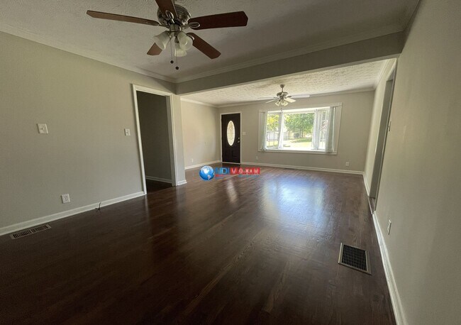 Photo - Spacious 4-bedroom ranch in MOUNTAIN VIEW cluster in Lawrenceville