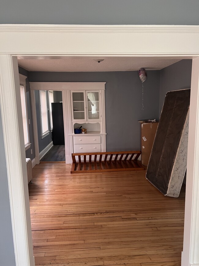 Dining room - 101 Middlesex St