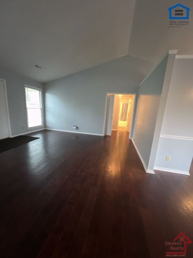 Photo - 1155 Carol Ln