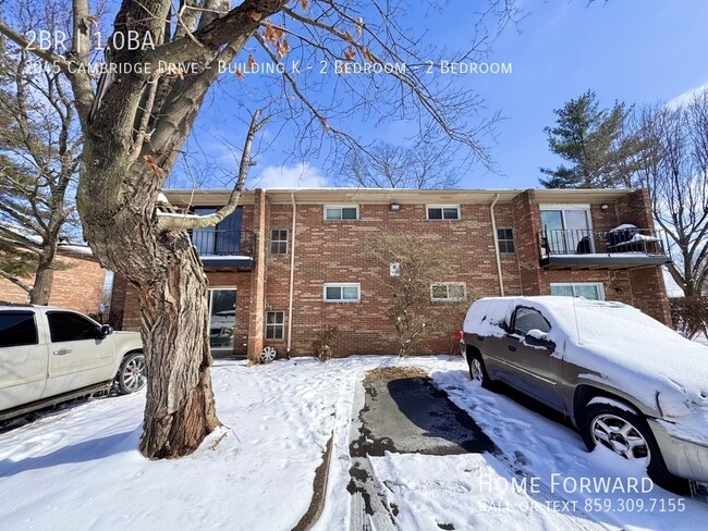 Photo - 2045 Cambridge Dr Apartment Unit 2 Bedroom