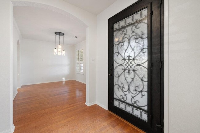 Photo - 908 Golden Palomino Ct