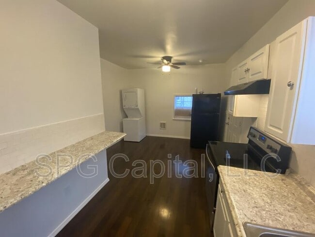 Photo - 266 S 2nd St