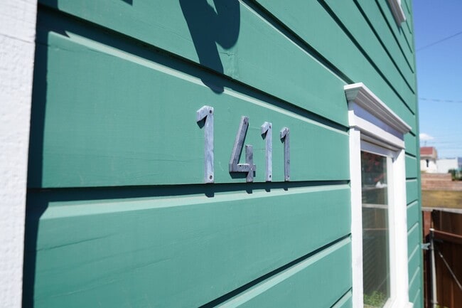 Photo - 1411 Peralta St Unit 1411