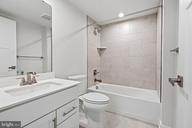 Photo - 30 Dolcie Ln
