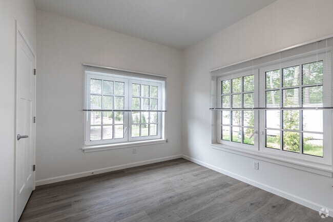 3BR, 2BA - Bedroom