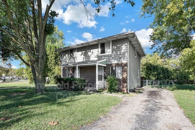 Building Photo - 3490 Clarkston Ave Unit 3492