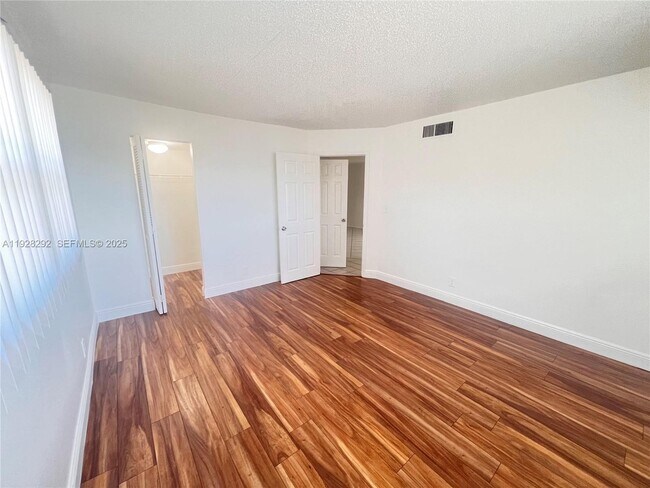 Photo - 7820 S Colony Cir Unit 301